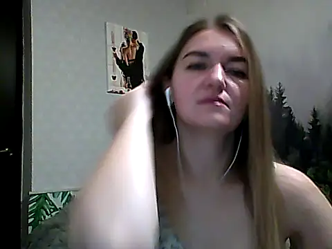 Snapshot of CandyOLimeX chatting on November 13, 9:47 pm CandyOLimeX online show from November 13, 9:47 pm