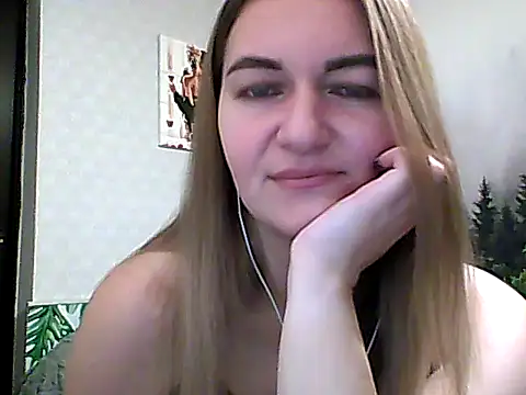Snapshot of CandyOLimeX chatting on November 21, 9:13 pm CandyOLimeX online show from November 21, 9:13 pm