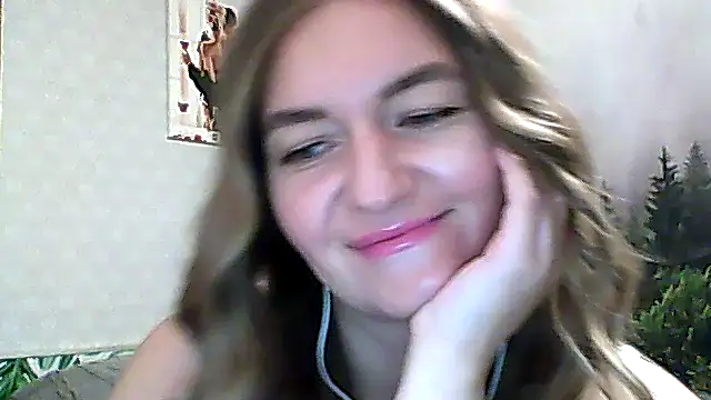 Snapshot of CandyOLimeX chatting on November 30, 9:08 pm CandyOLimeX online show from November 30, 9:08 pm