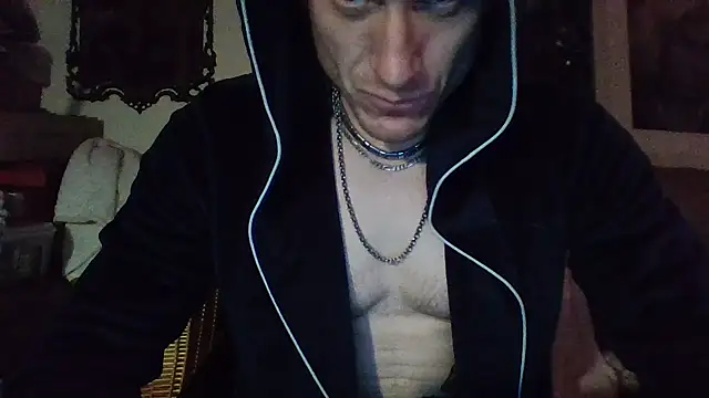 Snapshot of jigglethaypussi chatting on November 26, 1:39 am jigglethaypussi online show from November 26, 1:39 am