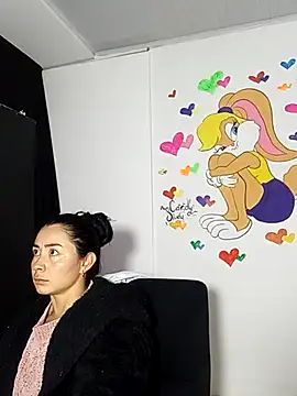 Snapshot of NathyMilf_ chatting on November 26, 9:21 am NathyMilf online show from November 26, 9:21 am