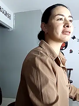 Snapshot of NathyMilf_ chatting on November 28, 4:26 am NathyMilf online show from November 28, 4:26 am