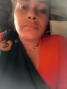 Snapshot of Hot_bhomi1 chatting on November 27, 11:34 am Hot bhomi1 online show from November 27, 11:34 am