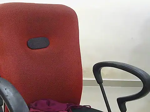 Snapshot of roja-1 chatting on December 14, 10:53 am roja-1 online show from December 14, 10:53 am