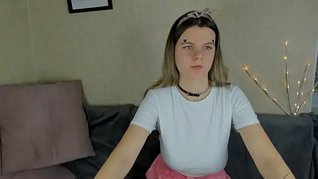 Snapshot of Zorianaa chatting on November 22, 9:25 pm Zorianaa online show from November 22, 9:25 pm