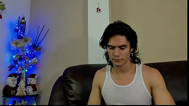 Snapshot of James_Morrisonm chatting on December 1, 8:14 pm James Morrisonm online show from December 1, 8:14 pm