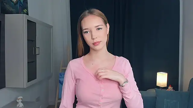 Snapshot of MerlePalaia chatting on December 1, 6:13 pm MerlePalaia online show from December 1, 6:13 pm