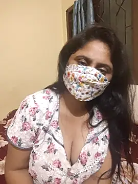 Snapshot of mouni499 chatting on November 6, 5:25 pm mouni499 online show from November 6, 5:25 pm