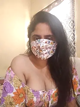 Snapshot of mouni499 chatting on December 14, 8:30 am mouni499 online show from December 14, 8:30 am