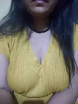 Snapshot of mouni499 chatting on January 7, 6:10 pm mouni499 online show from January 7, 6:10 pm