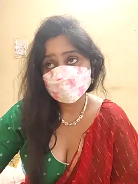 Snapshot of mouni499 chatting on February 6, 11:24 am mouni499 online show from February 6, 11:24 am