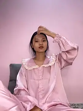 Snapshot of lung-linh chatting on November 27, 4:58 am lung-linh online show from November 27, 4:58 am