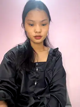 Snapshot of lung-linh chatting on December 3, 1:57 am lung-linh online show from December 3, 1:57 am