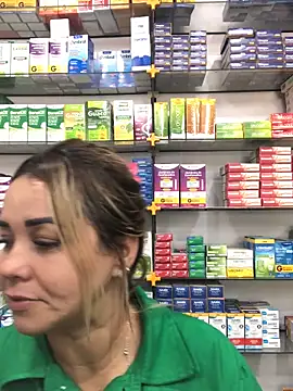 Snapshot of imoly_ chatting on November 2, 1:24 pm imoly online show from November 2, 1:24 pm