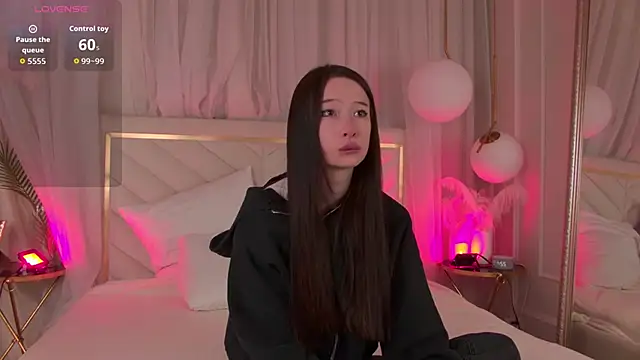 GladysMoore online show from February 12, 6:47 pm