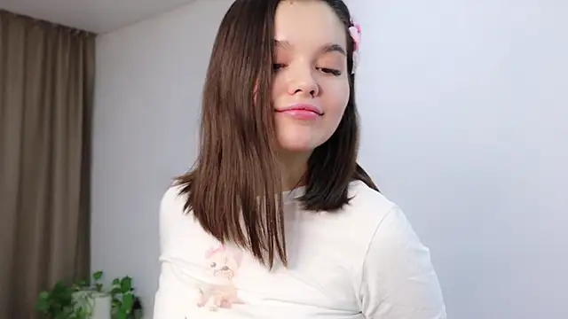 Xo Laura online show from November 5, 8:36 am