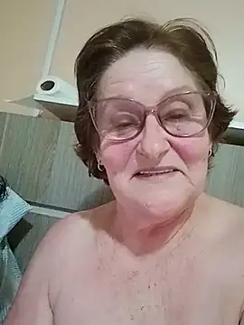 cremiudes online show from November 4, 7:57 pm