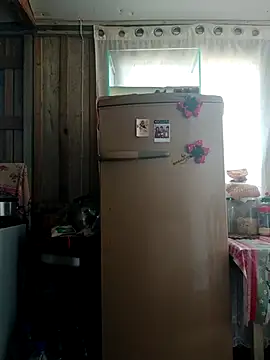 ruiviinhaah online show from November 15, 1:51 pm