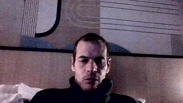 Snapshot of paulus52 chatting on November 2, 8:06 am paulus52 online show from November 2, 8:06 am