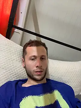 Snapshot of Gaypride chatting on November 23, 6:35 am Gaypride online show from November 23, 6:35 am