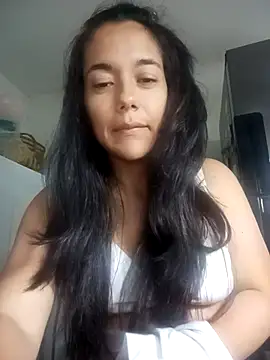 gigi097819 online show from November 3, 12:02 am