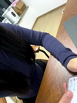 VVCC852 online show from November 6, 2:07 pm