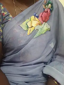 hyd couple7878 online show from December 3, 5:11 pm