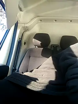 Snapshot of Angel23cm1 chatting on November 11, 1:55 pm Angel23cm1 online show from November 11, 1:55 pm