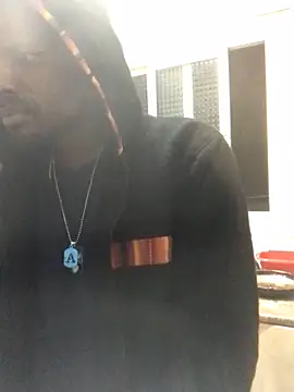 Snapshot of Angel23cm1 chatting on November 28, 10:34 pm Angel23cm1 online show from November 28, 10:34 pm