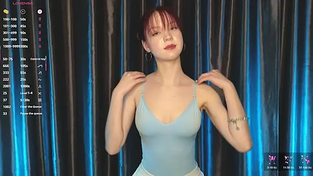 MaisieStarlight online show from January 7, 5:04 pm