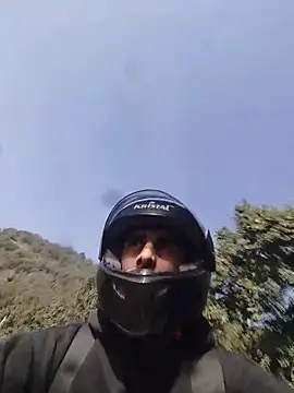 Snapshot of sexychd chatting on November 23, 6:35 am sexychd online show from November 23, 6:35 am