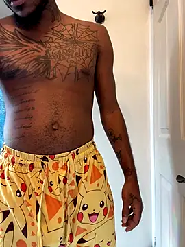 Snapshot of youngbull_dada chatting on November 3, 5:47 pm youngbull dada online show from November 3, 5:47 pm