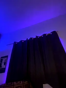 Snapshot of lion_cherry21 chatting on November 11, 6:13 am lion cherry21 online show from November 11, 6:13 am