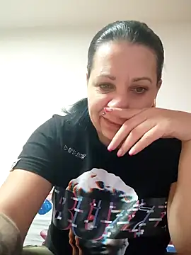 Snapshot of SugarDiamonds chatting on November 21, 8:24 am SugarDiamonds online show from November 21, 8:24 am