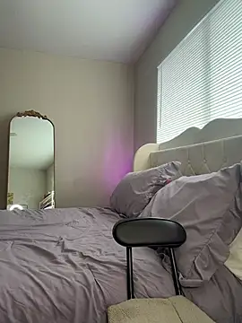 Snapshot of ladiosa_selene chatting on December 1, 4:12 pm ladiosa selene online show from December 1, 4:12 pm