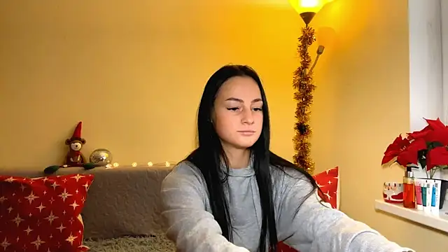 messystasy online show from December 22, 8:33 am