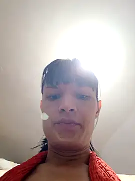 Snapshot of PaulinaLondra2 chatting on November 26, 12:22 am PaulinaLondra2 online show from November 26, 12:22 am