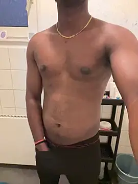 Unga30 online show from November 3, 4:30 pm