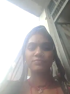 Snapshot of Jooli_cuty chatting on November 13, 2:43 am Jooli cuty online show from November 13, 2:43 am