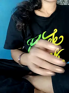 Snapshot of Saniya76 chatting on November 6, 4:30 pm Saniya76 online show from November 6, 4:30 pm