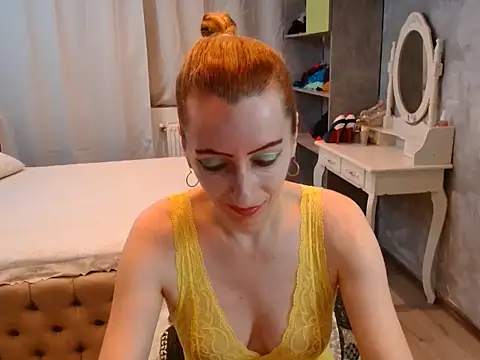 AnneDevrim online show from November 22, 6:56 am