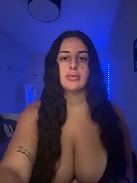 Snapshot of jojoa23 chatting on November 14, 2:27 pm jojoa23 online show from November 14, 2:27 pm