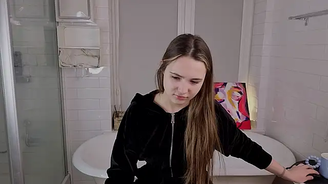 LeenaPuita online show from February 23, 4:48 pm