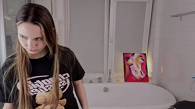 LeenaPuita online show from February 24, 6:28 pm