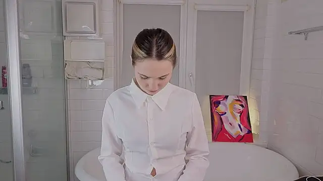 LeenaPuita online show from February 25, 4:49 pm