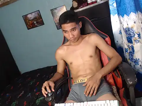 Snapshot of mrsexyteens chatting on January 12, 7:35 am mrsexyteens online show from January 12, 7:35 am