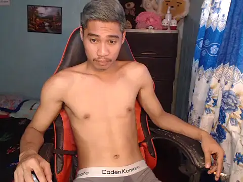 Snapshot of mrsexyteens chatting on February 7, 6:17 am mrsexyteens online show from February 7, 6:17 am