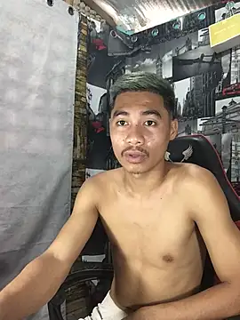 Snapshot of mrsexyteens chatting on February 13, 2:40 am mrsexyteens online show from February 13, 2:40 am