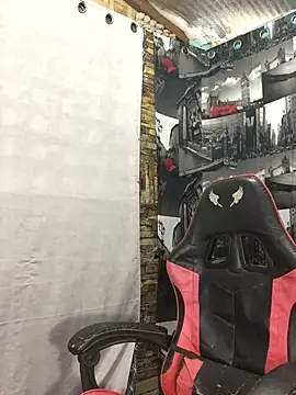 Snapshot of mrsexyteens chatting on February 19, 1:45 am mrsexyteens online show from February 19, 1:45 am