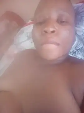 Snapshot of Kunyawe13 chatting on February 23, 10:12 am Kunyawe13 online show from February 23, 10:12 am